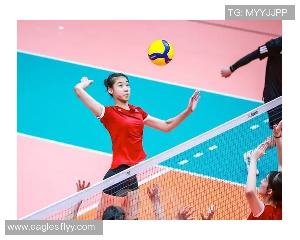 周秀英专访：从排球新星到传奇教练的辉煌历程回顾