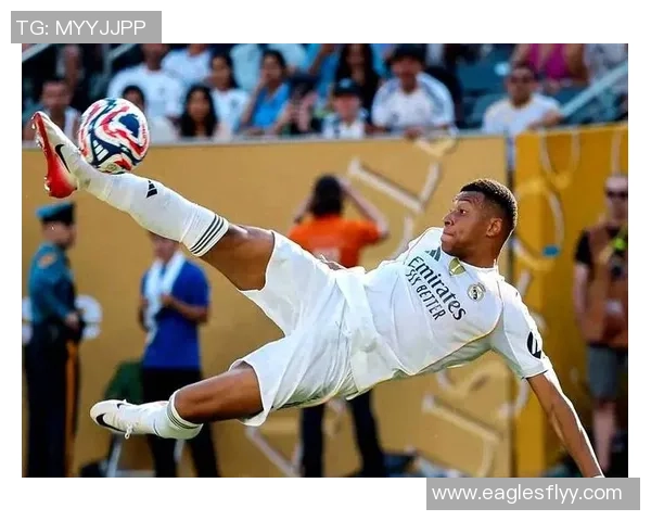 足球明星因护照问题遭拘留引发球迷热议与媒体关注